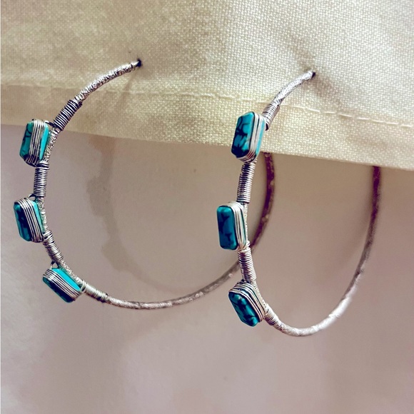 Vintage Triple Turquoise Hoop Earrings - Picture 5 of 16